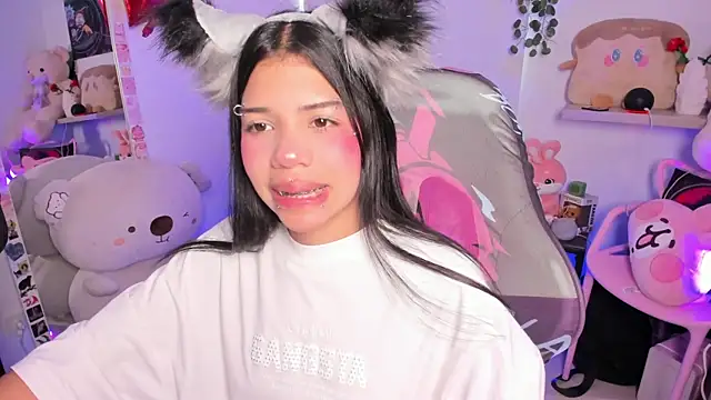 Snapshot of cutestephuwu chatting on October 30, 2025, 10:17 pm cutestephuwu online show from October 30, 2025, 10:17 pm