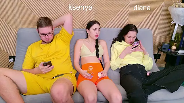 Snapshot of Ksenny chatting on March 5, 2026, 3:25 am Ksenny online show from March 5, 2026, 3:25 am