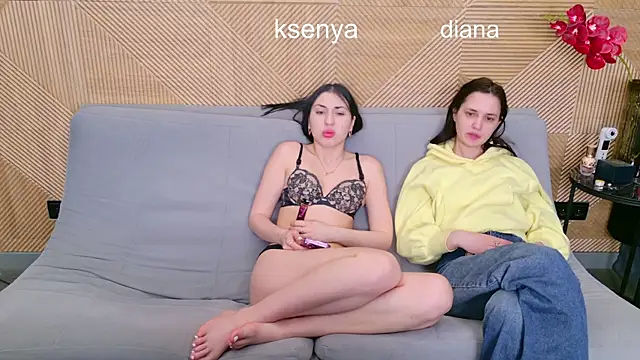 Snapshot of Ksenny chatting on April 13, 2026, 5:55 am Ksenny online show from April 13, 2026, 5:55 am