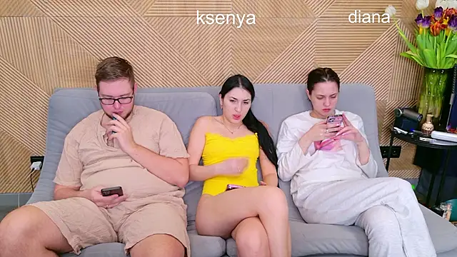 Snapshot of Ksenny chatting on March 12, 2026, 3:45 am Ksenny online show from March 12, 2026, 3:45 am