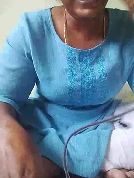 Snapshot of Tamilpriya46 chatting on March 23, 2025, 6:58 am Tamilpriya46 online show from March 23, 2025, 6:58 am