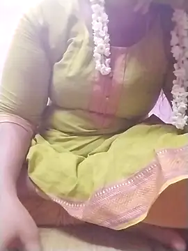 Snapshot of Tamilpriya46 chatting on February 26, 2025, 5:31 pm Tamilpriya46 online show from February 26, 2025, 5:31 pm