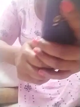 Snapshot of Tamilpriya46 chatting on February 7, 2025, 7:50 am Tamilpriya46 online show from February 7, 2025, 7:50 am