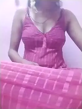 Snapshot of Tamilpriya46 chatting on February 21, 2025, 6:15 pm Tamilpriya46 online show from February 21, 2025, 6:15 pm