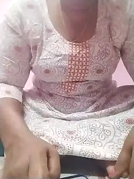 Snapshot of Tamilpriya46 chatting on January 29, 2025, 10:27 am Tamilpriya46 online show from January 29, 2025, 10:27 am