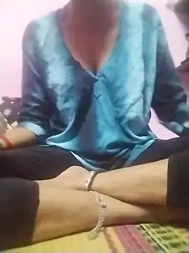 Snapshot of Tamilpriya46 chatting on February 9, 2025, 11:58 am Tamilpriya46 online show from February 9, 2025, 11:58 am