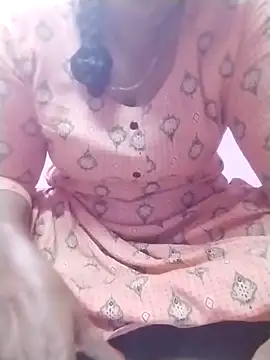 Snapshot of Tamilpriya46 chatting on February 13, 2025, 6:30 am Tamilpriya46 online show from February 13, 2025, 6:30 am