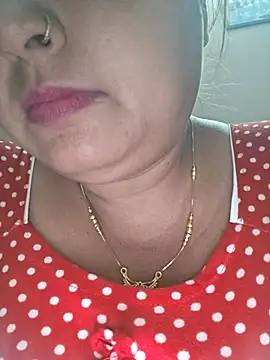 Dianaa9 online show from October 13, 2025, 5:09 am