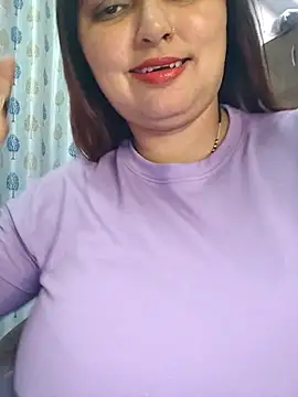 Dianaa9 online show from March 13, 2026, 5:07 pm