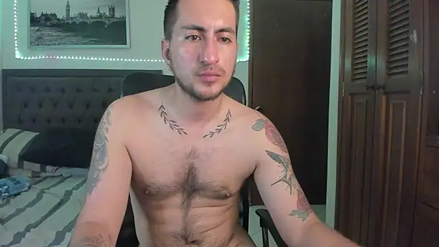 Snapshot of JasonGray96 chatting on March 12, 2026, 8:40 am JasonGray96 online show from March 12, 2026, 8:40 am