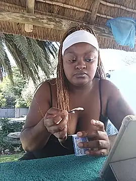 Snapshot of TheDoubleTrouble18xxx chatting on July 8, 2026, 10:38 am TheDoubleTrouble18xxx online show from July 8, 2026, 10:38 am