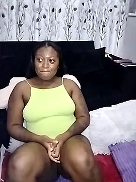 TheDoubleTrouble18xxx online show from November 27, 2025, 11:05 pm