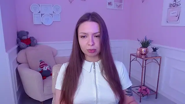 Snapshot of LucySkilar chatting on January 28, 2025, 11:28 am LucySkilar online show from January 28, 2025, 11:28 am