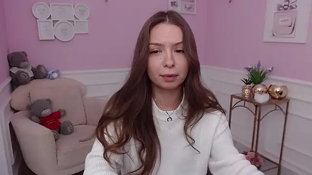 Snapshot of LucySkilar chatting on November 7, 2025, 5:34 am LucySkilar online show from November 7, 2025, 5:34 am