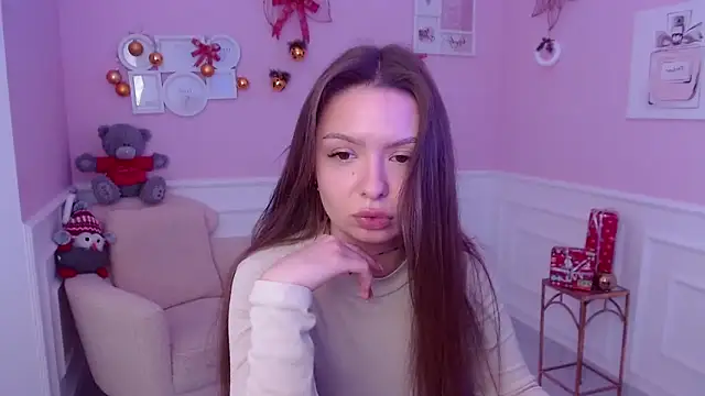 Snapshot of LucySkilar chatting on December 31, 2024, 8:37 am LucySkilar online show from December 31, 2024, 8:37 am