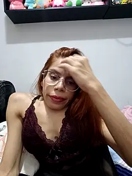 Snapshot of KyKa02 chatting on December 9, 2024, 1:18 am KyKa02 online show from December 9, 2024, 1:18 am