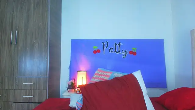 Snapshot of patty_m chatting on March 4, 2025, 3:15 pm patty m online show from March 4, 2025, 3:15 pm