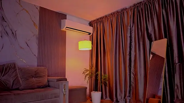 HannaByron online show from March 13, 2026, 3:33 am