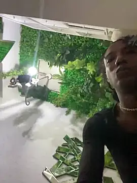 tamarabigass1 online show from November 18, 2025, 5:44 am