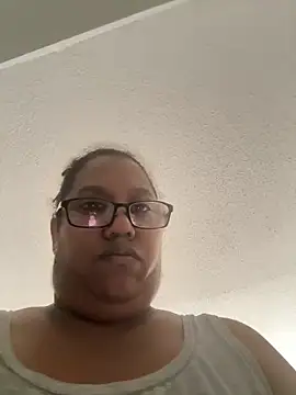 ebonyred online show from May 22, 2026, 1:31 pm
