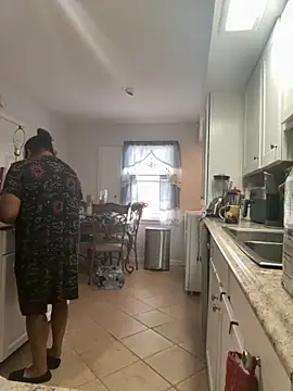 Snapshot of ebonyred chatting on October 21, 2025, 12:59 pm ebonyred online show from October 21, 2025, 12:59 pm