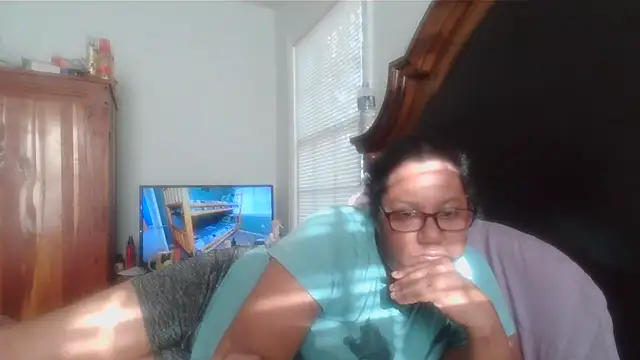 Snapshot of ebonyred chatting on March 10, 2026, 9:52 pm ebonyred online show from March 10, 2026, 9:52 pm