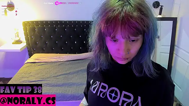 Snapshot of hey_noraly chatting on April 24, 2026, 4:03 am hey noraly online show from April 24, 2026, 4:03 am