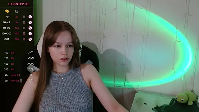 Snapshot of amelia_sweeti chatting on October 18, 2025, 8:33 pm amelia sweeti online show from October 18, 2025, 8:33 pm