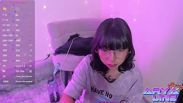 arysUwU online show from April 11, 2026, 3:36 am