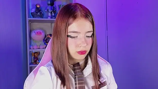 EmilyMiller  online show from October 30, 2025, 4:26 pm