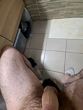 Snapshot of doudoucharlyc4 chatting on March 10, 2025, 11:49 pm doudoucharlyc4 online show from March 10, 2025, 11:49 pm