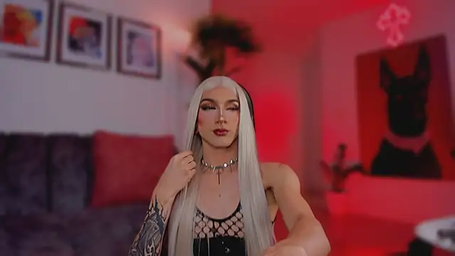 Snapshot of Taylor__foxxx chatting on November 12, 2025, 5:55 am Taylor foxxx online show from November 12, 2025, 5:55 am