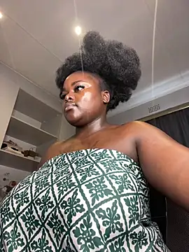 Honeycoco0211 online show from March 8, 2026, 9:34 am