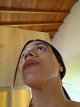 Snapshot of Deisy_Torres chatting on May 6, 2026, 8:57 pm Deisy Torres online show from May 6, 2026, 8:57 pm