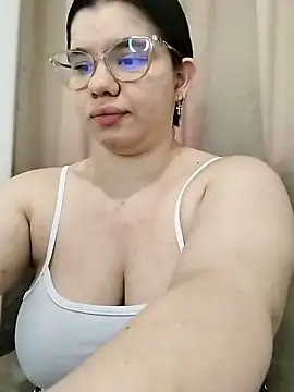 Snapshot of Danzel1105 chatting on February 22, 2026, 3:46 pm Danzel1105 online show from February 22, 2026, 3:46 pm