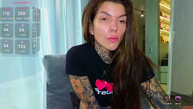 tattooedBabyy online show from March 30, 2026, 9:11 am