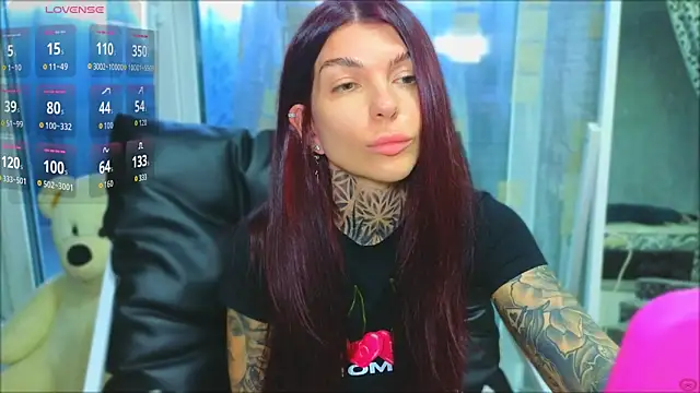 tattooedBabyy online show from May 28, 2026, 9:38 am