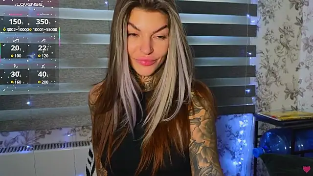 tattooedBabyy online show from March 10, 2025, 7:44 am