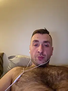 Snapshot of TIGERRR86 chatting on March 4, 2026, 10:39 pm TIGERRR86 online show from March 4, 2026, 10:39 pm