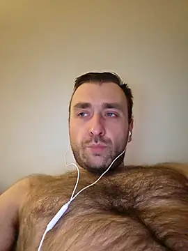 Snapshot of TIGERRR86 chatting on February 6, 2026, 11:34 pm TIGERRR86 online show from February 6, 2026, 11:34 pm