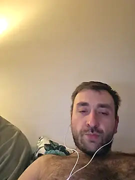 Snapshot of TIGERRR86 chatting on February 15, 2026, 9:25 pm TIGERRR86 online show from February 15, 2026, 9:25 pm