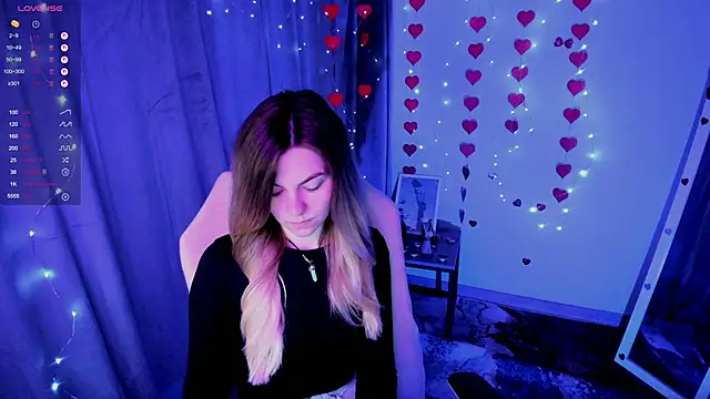 Snapshot of Sweet_me_ chatting on April 6, 2026, 5:52 am Sweet me online show from April 6, 2026, 5:52 am