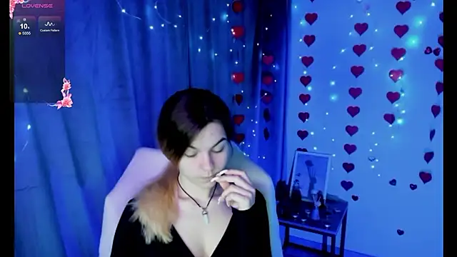 Snapshot of Sweet_me_ chatting on March 19, 2026, 6:46 am Sweet me online show from March 19, 2026, 6:46 am