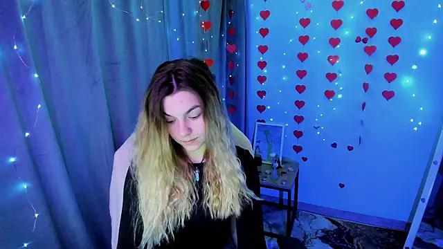 Snapshot of Sweet_me_ chatting on March 20, 2026, 6:47 am Sweet me online show from March 20, 2026, 6:47 am