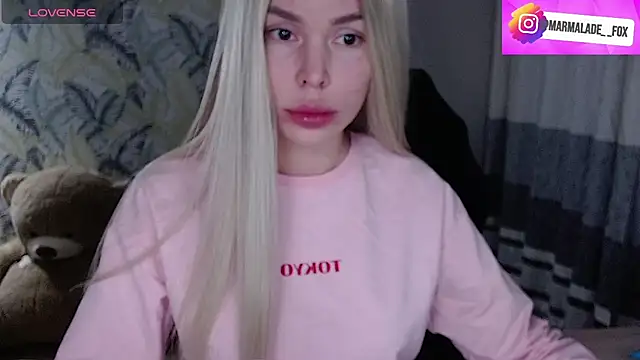 Marmalade Fox online show from November 1, 2025, 3:39 pm