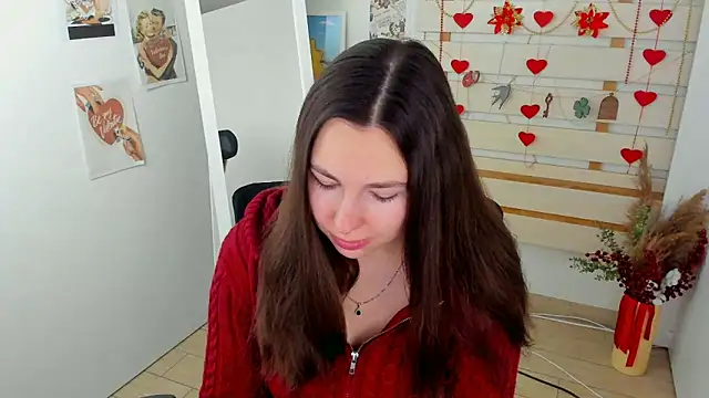 Lexy flower online show from February 11, 2026, 1:44 pm