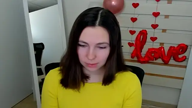 Lexy flower online show from March 2, 2025, 1:42 pm