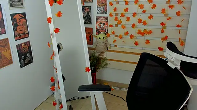 Lexy flower online show from November 15, 2025, 1:15 pm