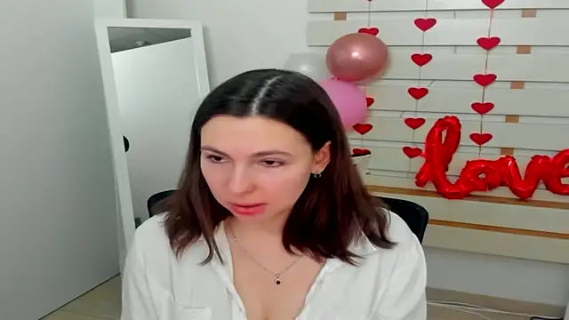 Lexy flower online show from March 3, 2025, 4:47 pm