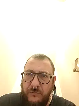 Snapshot of Law_Leek chatting on March 3, 2026, 5:09 pm Law Leek online show from March 3, 2026, 5:09 pm